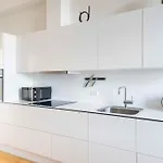 Step-free For 8 People Near Amager דירה