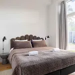 Step-free For 8 People Near Amager דירה *