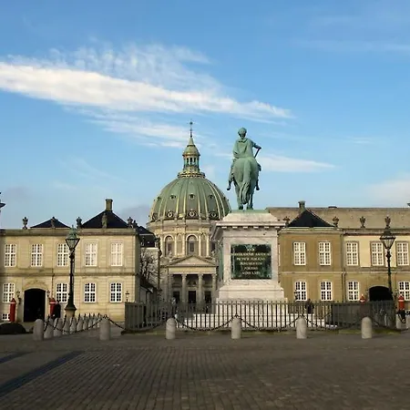 Step-free For 8 People Near Amager Copenhagen
