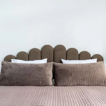 Step-free For 8 People Near Amager *