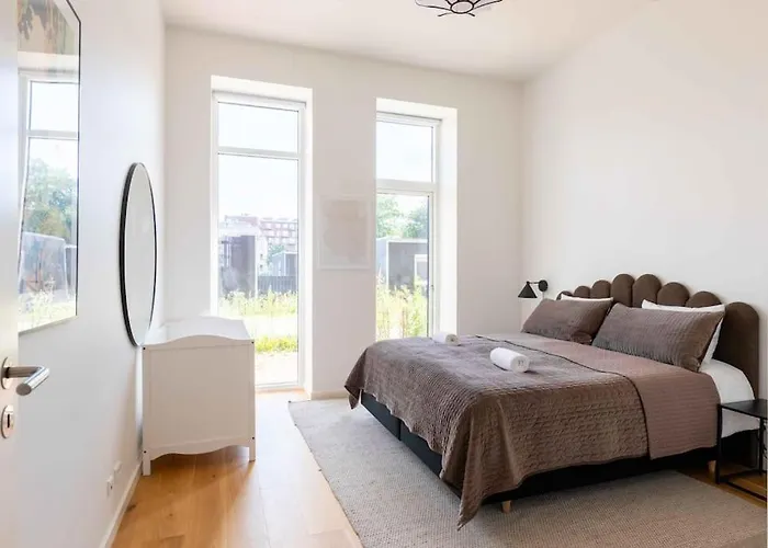 Step-free For 8 People Near Amager