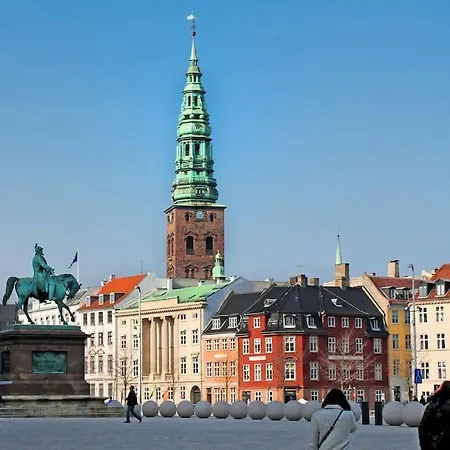 Step-free For 8 People Near Amager 코펜하겐