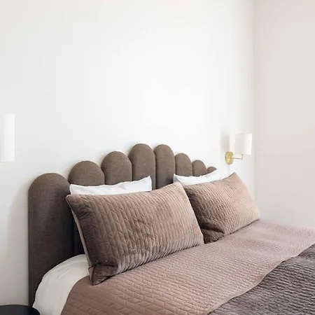 Step-free For 8 People Near Amager 아파트