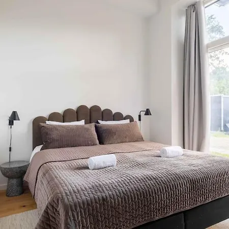 Step-free For 8 People Near Amager 아파트 *